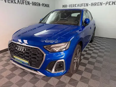 Käytetty Audi Q5 S-Line 204 HP (150 kW) 2024 Sininen Katumaasturi