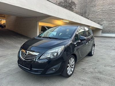 Schwarz Gebraucht 2012 Opel Meriva Innovation Van / Kleinbus | 4.800 € (Guter Preis)