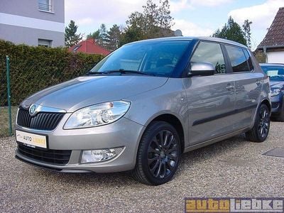 Gebraucht Skoda Fabia Style 86 PS (63 kW) 2012 Cappuccinobeigemetallic Limousine