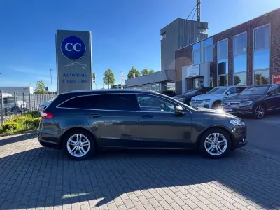 Używany Ford Mondeo Titanium 150 KM (110 kW) 2017 Zielony Kombi