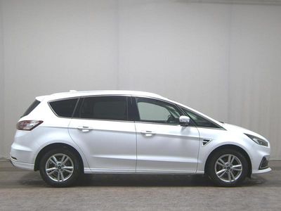 Usado Ford S-MAX Titanium 190 HP (139 kW) 2022 Branco Monovolume