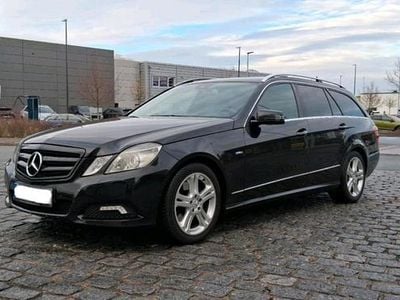 Gebraucht Mercedes E350 231 PS (169 kW) 2010 Schwarz Kombi