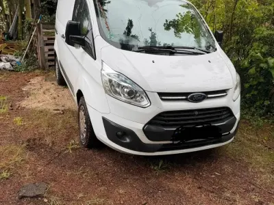 Używany Ford Transit 92 KM (67 kW) 2014 Biały Minivan