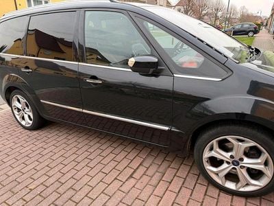 Second-hand Ford Galaxy Titanium X 163 CP (119 kW) 2010 Negru Monovolum