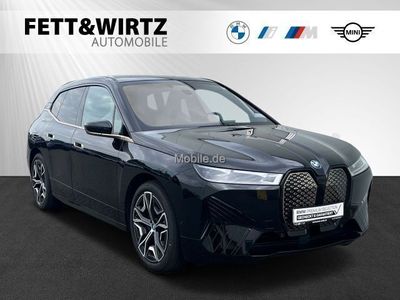 gebraucht BMW iX 112kWh xDrive50 Sportp.|SkyLounge|AHK|H/K|22