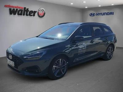 Cypress green / mic Gebraucht 2025 Hyundai i30 Advantage Kombi | 24.990 € (Fairer Preis)