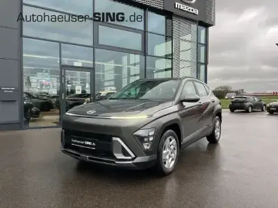 Neu Hyundai Kona 139 PS (102 kW) 2026 Grau SUV