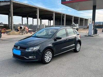 Gebraucht VW Polo 75 PS (55 kW) 2017 Blau Kombi