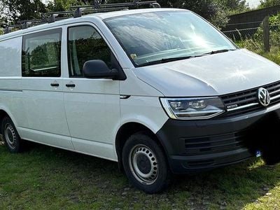 Gebraucht VW Transporter 150 PS (110 kW) 2018 Weiß Van