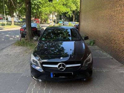 Mercedes CLA220