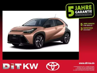 Neu Toyota Aygo Sport 116 PS (85 kW) 2026 Schwarz Kleinwagen