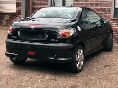Gebraucht Peugeot 206 100 PS (73 kW) 2003 Schwarz Kleinwagen