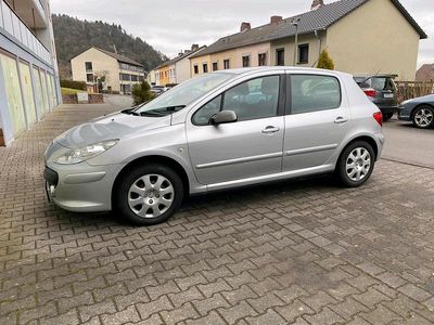 Gebraucht Peugeot 307 109 PS (80 kW) 2007 Silber Limousine