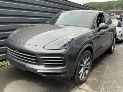 Gebraucht Porsche Cayenne Sport 340 PS (250 kW) 2022 Grau quarzitgraumetallic (metallic) SUV