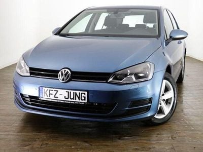 Blau Gebraucht 2014 VW Golf VII Comfortline Limousine | 10.990 € (Fairer Preis)