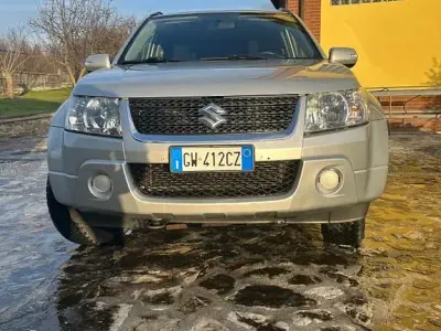 Gebraucht Suzuki Grand Vitara Comfort 129 PS (94 kW) 2010 Grau SUV