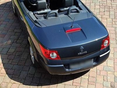 Gebraucht Renault Mégane Cabriolet LIMITED 135 PS (99 kW) 2009 Blau Cabrio