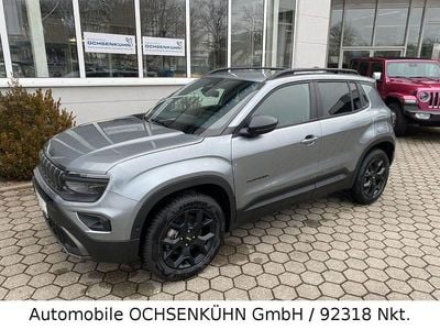 Neu Jeep Avenger Overland 136 PS (100 kW) 2026 Grau SUV