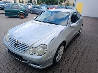 Mercedes C180