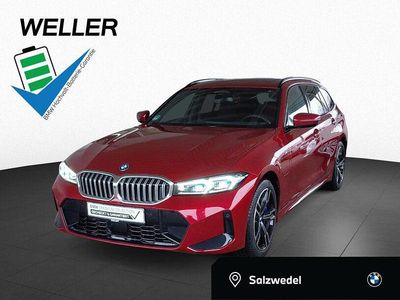 Gebraucht BMW 330e Performance 292 PS (214 kW) 2025 Rot Limousine
