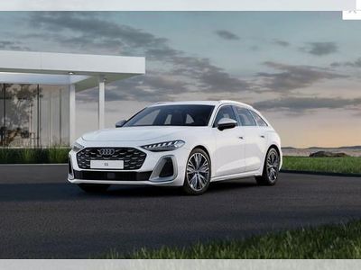 Neu Audi S5 Ambiente 367 PS (269 kW) 2025 Weiß (arkonaweiß) Kombi