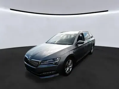 Gebraucht Skoda Superb LAURIN & KLEMENT 190 PS (139 kW) 2023 Grau Kombi