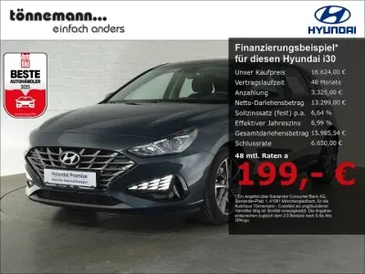 Gebraucht Hyundai i30 Trend 120 PS (88 kW) 2022 Blau Limousine