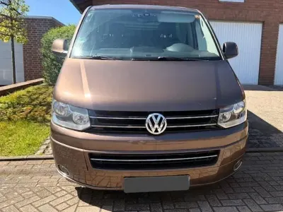 Używany VW T5 179 KM (131 kW) 2010 Brązowy Van