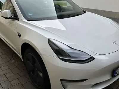Gebraucht Tesla Model 3 RWD 246 kW (335 PS) 2023 Weiß Limousine