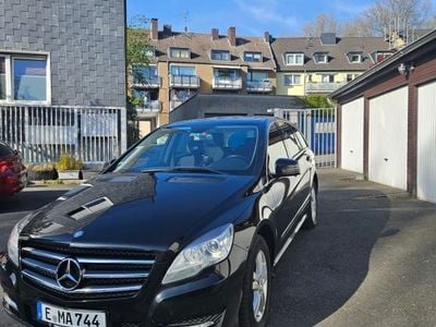 Mercedes R350