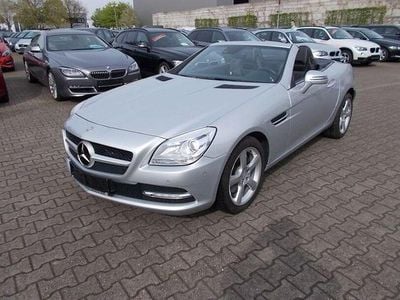 Second-hand Mercedes SLK250 204 CP (150 kW) 2012 Argintiu Cabrio