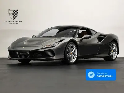 Usata Ferrari F8 721 CV (530 kW) 2020 Grigio Coupé