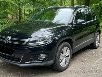 Gebraucht VW Tiguan Life 140 PS (102 kW) 2013 Schwarz SUV