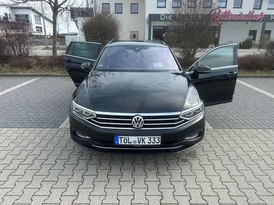 Gebraucht VW Passat Comfortline 190 PS (139 kW) 2020 Schwarz Limousine