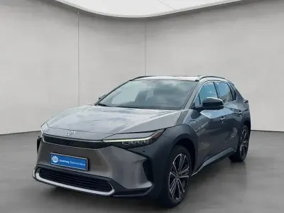 Gebraucht Toyota bZ4X Lounge 150 kW (204 PS) 2023 Grau SUV