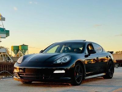 Porsche Panamera Turbo
