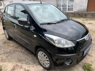 Gebraucht Hyundai i10 Edition+ 67 PS (49 kW) 2011 Schwarz Kleinwagen