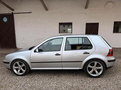 Gebraucht VW Golf IV 75 PS (55 kW) 2000 Silber Kleinwagen