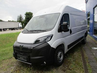 Weiss Neu 2025 Peugeot Boxer Van | 37.990 €