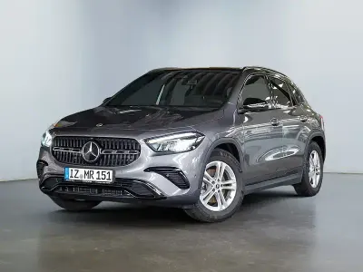 Usata Mercedes GLA200 Progressive 163 CV (119 kW) 2025 Grigio SUV