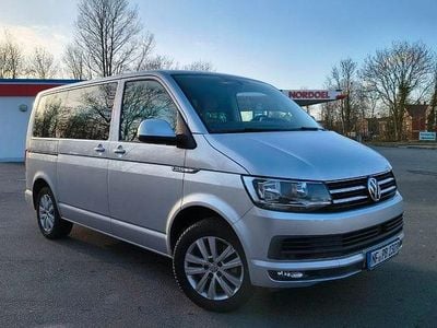 Usado VW Multivan 150 HP (110 kW) 2016 Prateado Monovolume