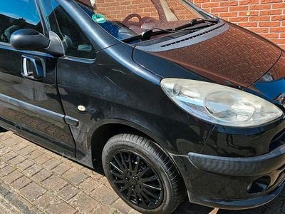 Peugeot 1007