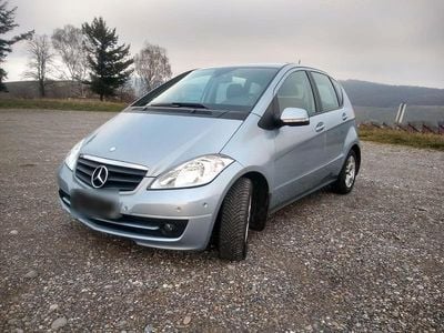 Usata Mercedes A160 95 CV (69 kW) 2009 Blu Monovolume