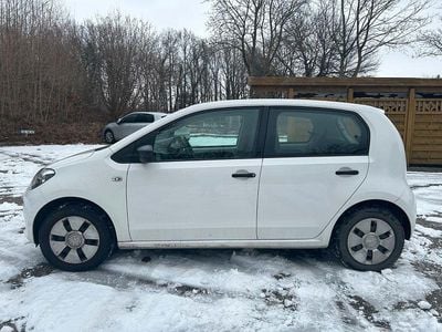 Weiß Gebraucht 2016 VW up! Kleinwagen | 7.500 € (Fairer Preis)