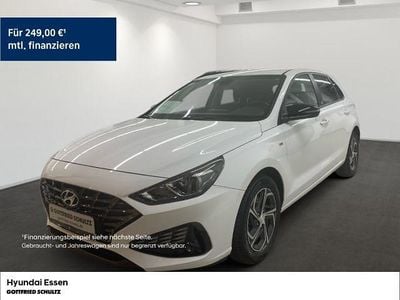 Weiß Gebraucht 2022 Hyundai i30 Edition 30 Limousine | 18.350 € (Guter Preis)