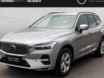 Gebraucht Volvo XC60 Core 250 PS (183 kW) 2025 Aurora silver SUV
