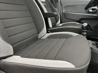 Gebraucht Dacia Lodgy Basis 131 PS (96 kW) 2021 Weiß Van / Kleinbus