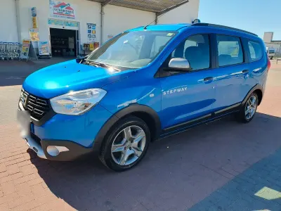Gebraucht Dacia Lodgy Stepway 116 PS (85 kW) 2018 Blau Van / Kleinbus