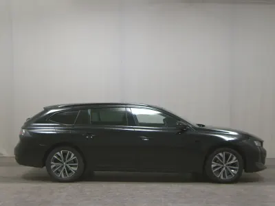 Gebraucht Peugeot 508 SW Allure 131 PS (96 kW) 2023 Schwarz Kombi