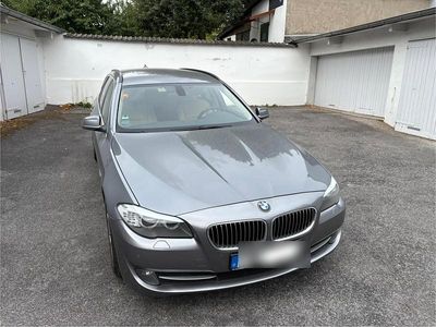 BMW 525